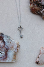 Load image into Gallery viewer, Key To My Heart Necklace

