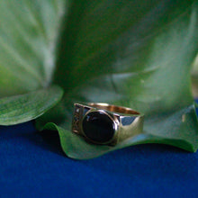 Load image into Gallery viewer, Oval Star Ring
