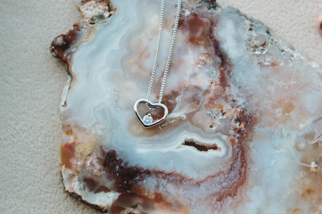 Heartstud Necklace